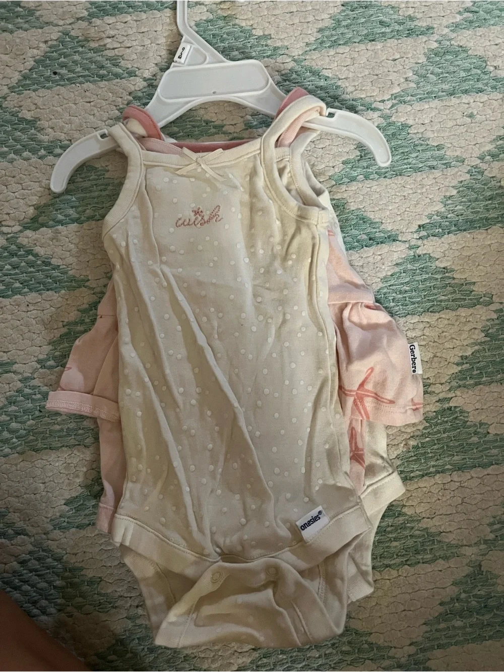 4 set Gerber Soft Floral Pink & Cream Girls' Onesies